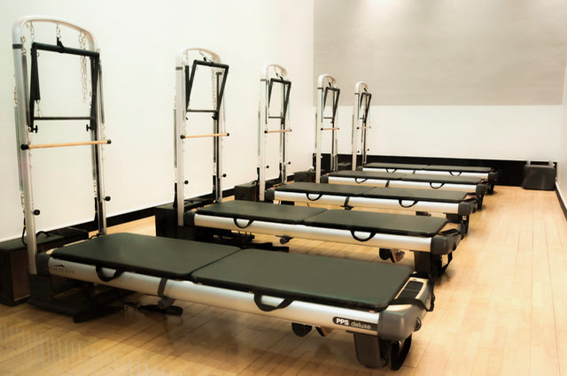 Vista general del estudio con todos los Reformer